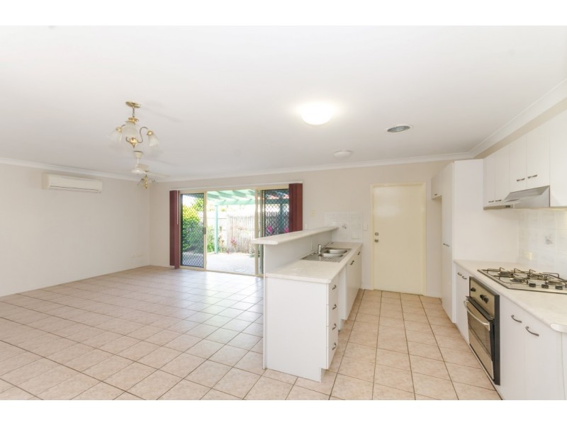 16 Bohemia Drive, Kirwan QLD 4817