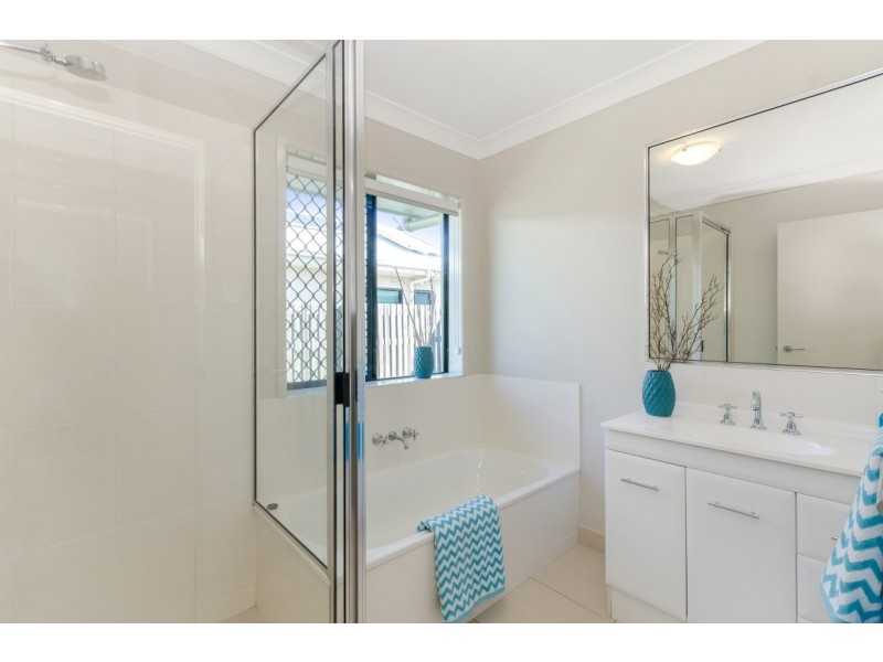 9 Kahana Avenue, Burdell QLD 4818