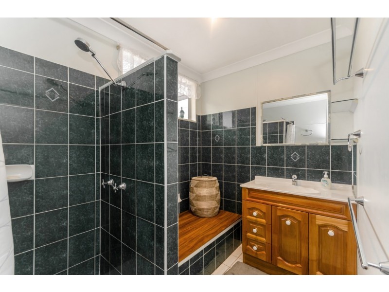 42 Burnett Crescent, Wulguru QLD 4811