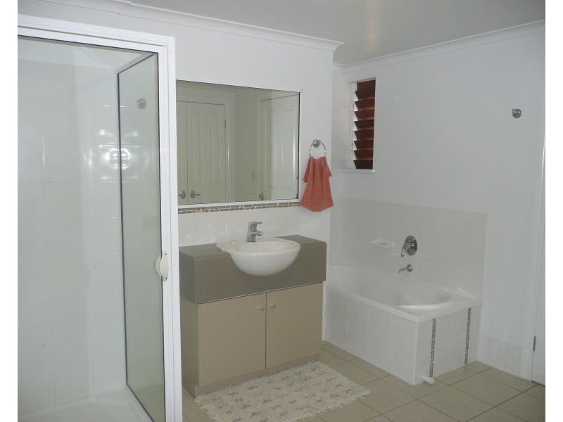 6/16-22 Martinez Avenue, West End QLD 4810