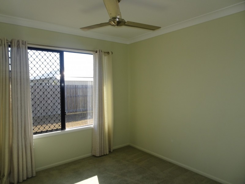 26 Kahana Avenue, Burdell QLD 4818