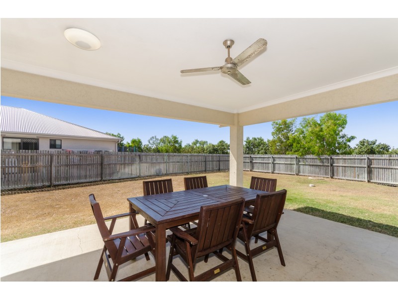 87A  Daintree Drive, Bushland Beach QLD 4818