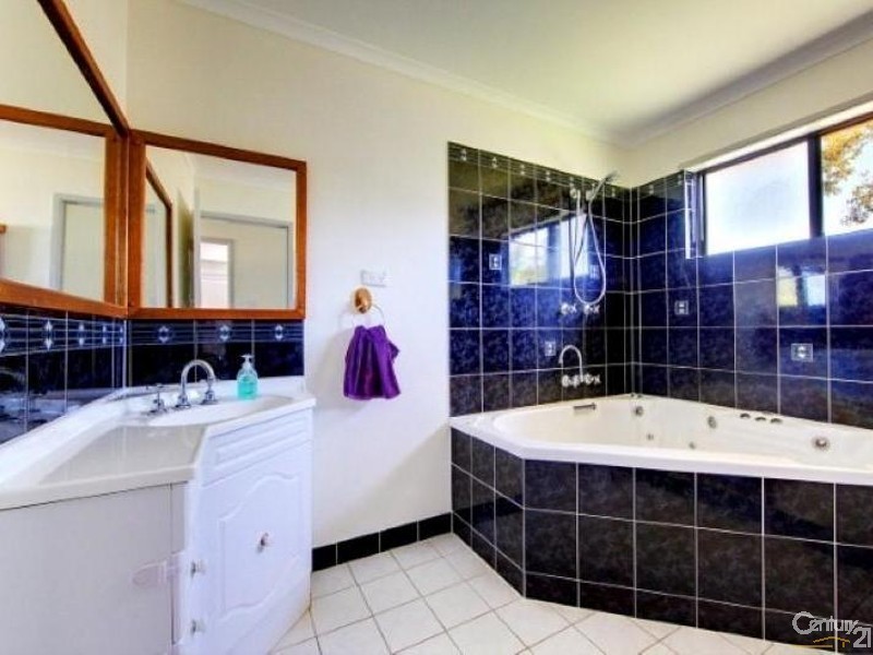 10 Murchison Court, Wulguru QLD 4811