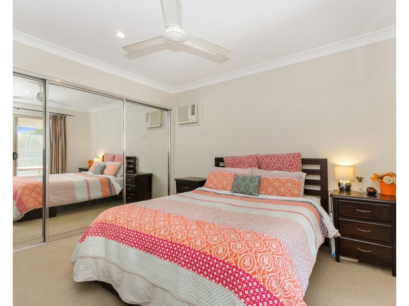 12 Chichester Avenue, Kirwan QLD 4817