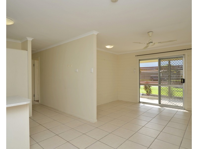 17 Saltbush Boulevard, Rasmussen QLD 4815