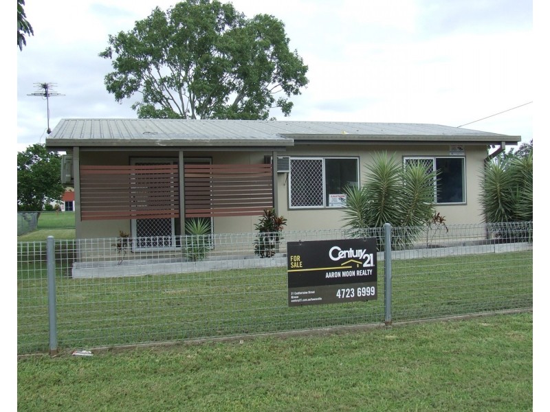 17 Saltbush Boulevard, Rasmussen QLD 4815