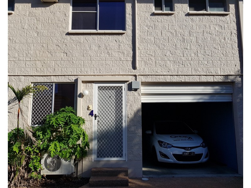 4/11 Second Avenue, Railway Estate QLD 4810