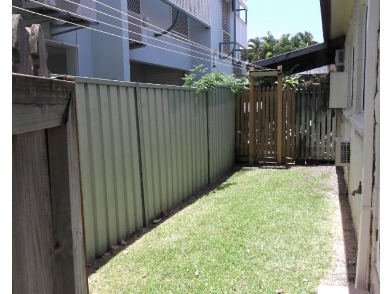 1/37 Ralston Street, West End QLD 4810