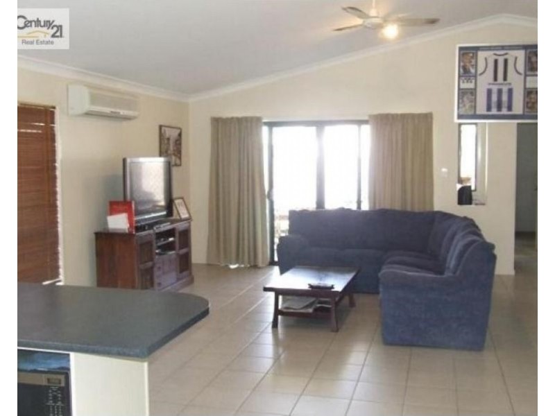 2 Romboli Court, Burdell QLD 4818