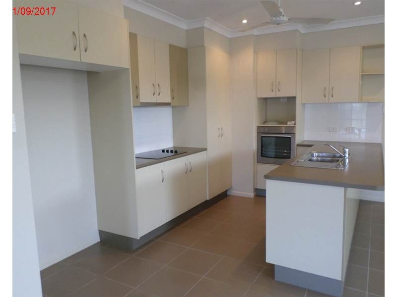 14 River Parks Boulevard, Kelso QLD 4815