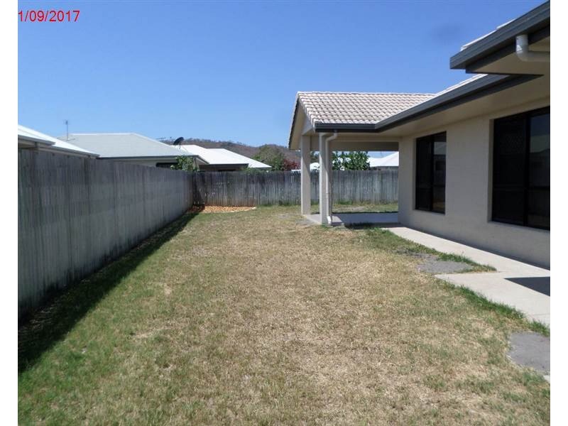 14 River Parks Boulevard, Kelso QLD 4815