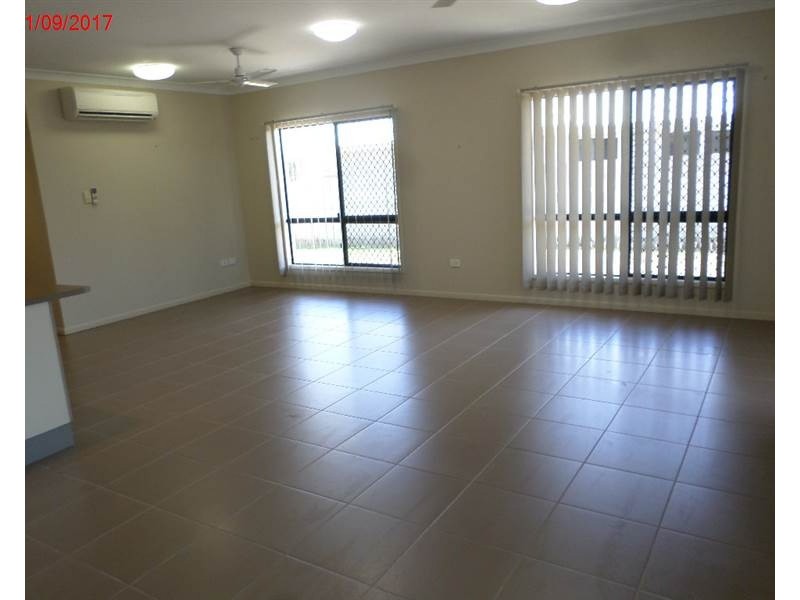 14 River Parks Boulevard, Kelso QLD 4815