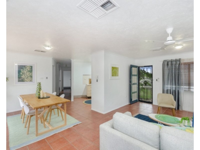 438 Bayswater Road, Mount Louisa QLD 4814