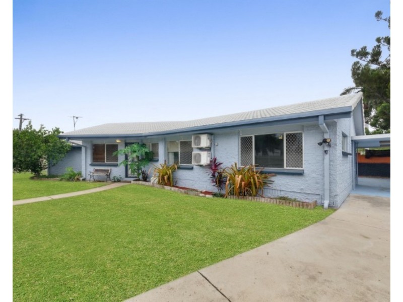 438 Bayswater Road, Mount Louisa QLD 4814