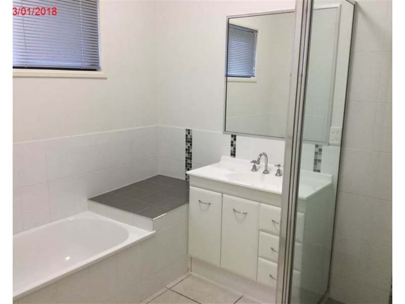 4 Lyrebird Lane, Bohle Plains QLD 4817