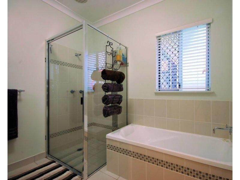 2 Woodhen Court, Bohle Plains QLD 4817