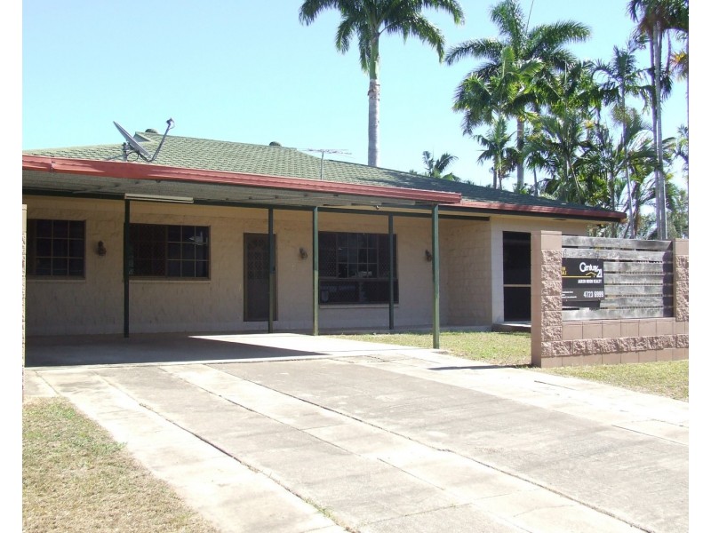143 Miles Avenue, Kelso QLD 4815