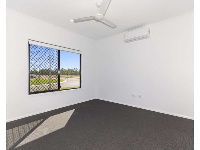 76 Periwinkle Way, Bohle Plains QLD 4817