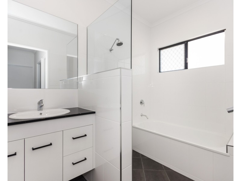 76 Periwinkle Way, Bohle Plains QLD 4817