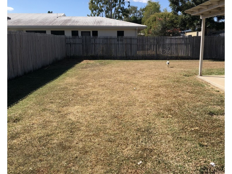 16 Noscov Crescent, Kelso QLD 4815