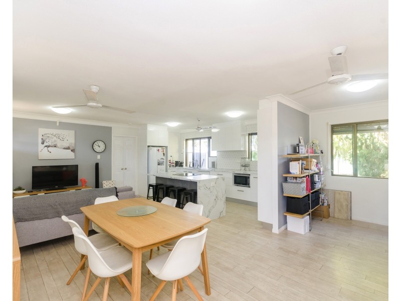 74 Kern Brothers Drive, Kirwan QLD 4817