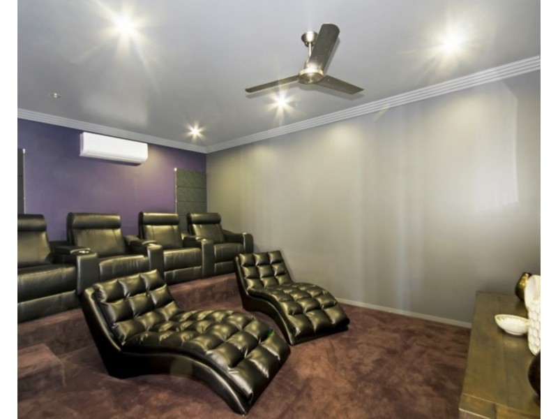 144 Kalynda Parade, Bohle Plains QLD 4817