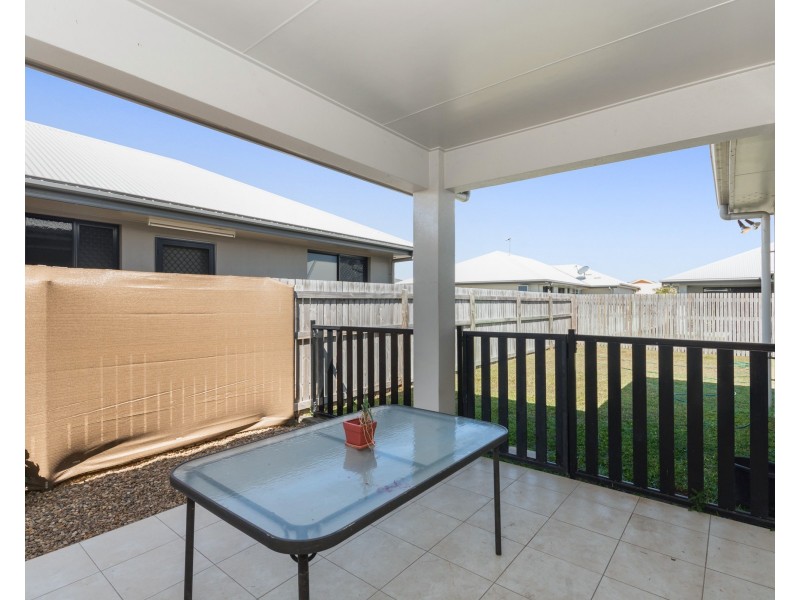 5 Sunburst Street, Mount Low QLD 4818