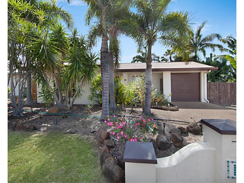 10 Buller Close, Mount Louisa QLD 4814