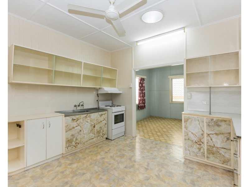 8 Goodwin Street, Currajong QLD 4812