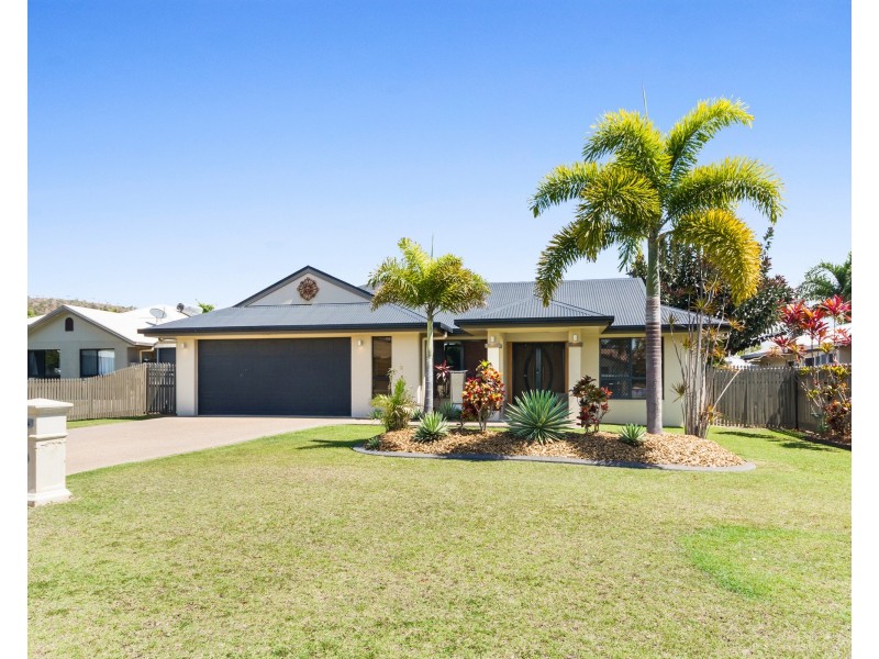 8 Buller Close, Mount Louisa QLD 4814
