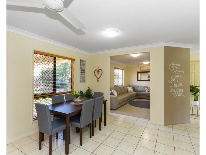 8 Buller Close, Mount Louisa QLD 4814