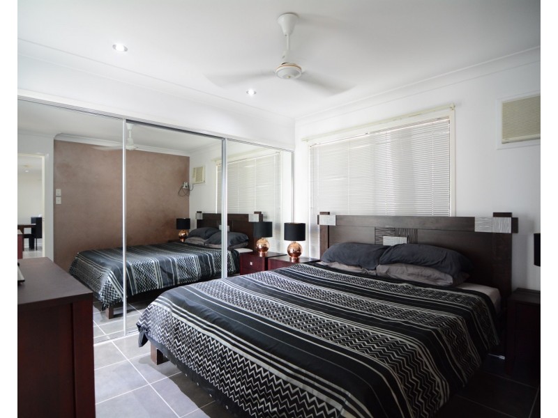 10  Eton Court, Burdell QLD 4818