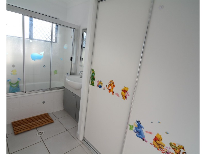 10  Eton Court, Burdell QLD 4818