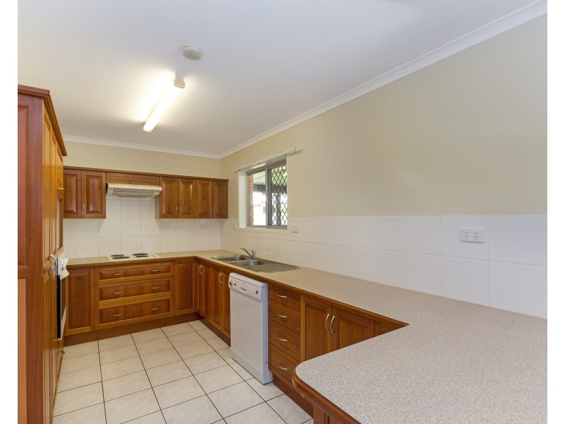 4 Bambil Court, Mount Louisa QLD 4814