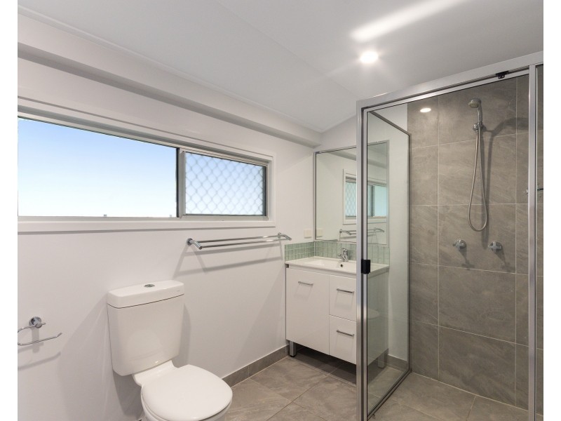 4 Bambil Court, Mount Louisa QLD 4814