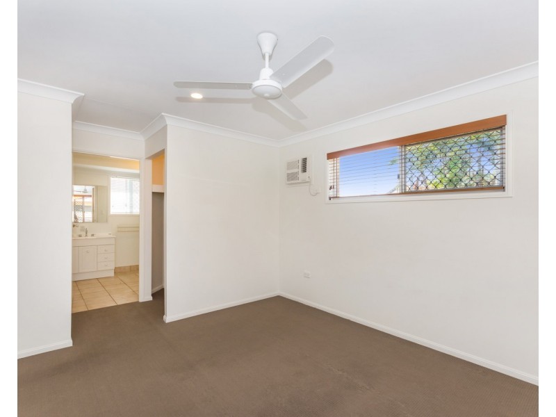 9 Laguna Ave, Kirwan QLD 4817