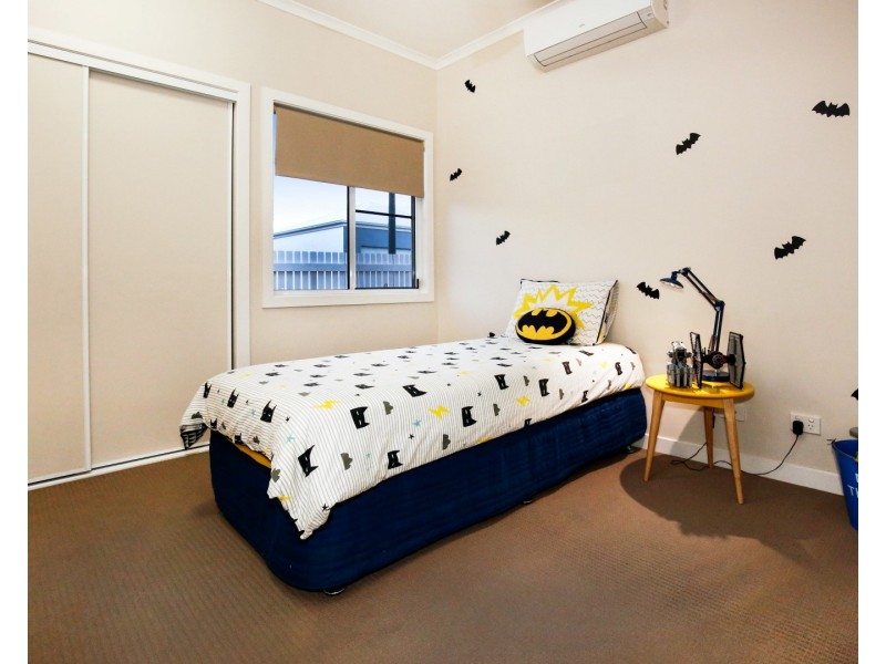 30 Woodcote Bend, Shaw QLD 4818