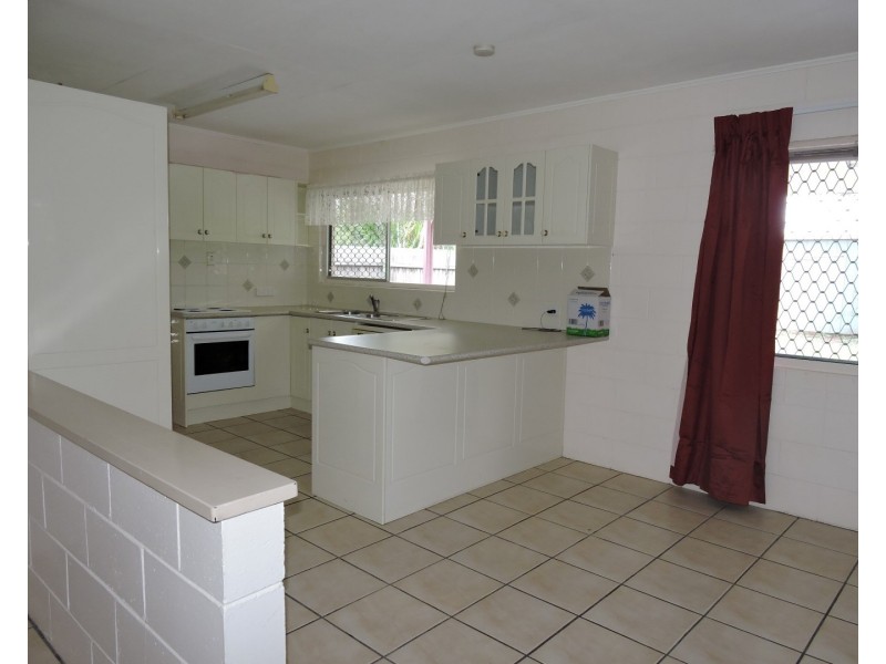 15 Poplar Street, Kirwan QLD 4817