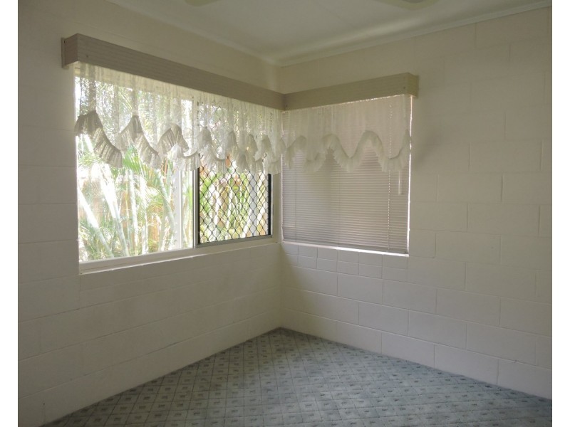 15 Poplar Street, Kirwan QLD 4817