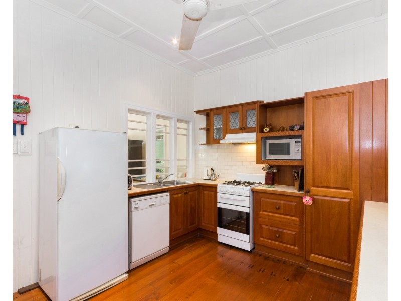 14 Chapman Street, Mysterton QLD 4812