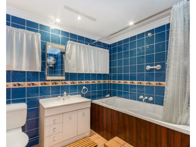 1 Pepperwood Street, Deeragun QLD 4818