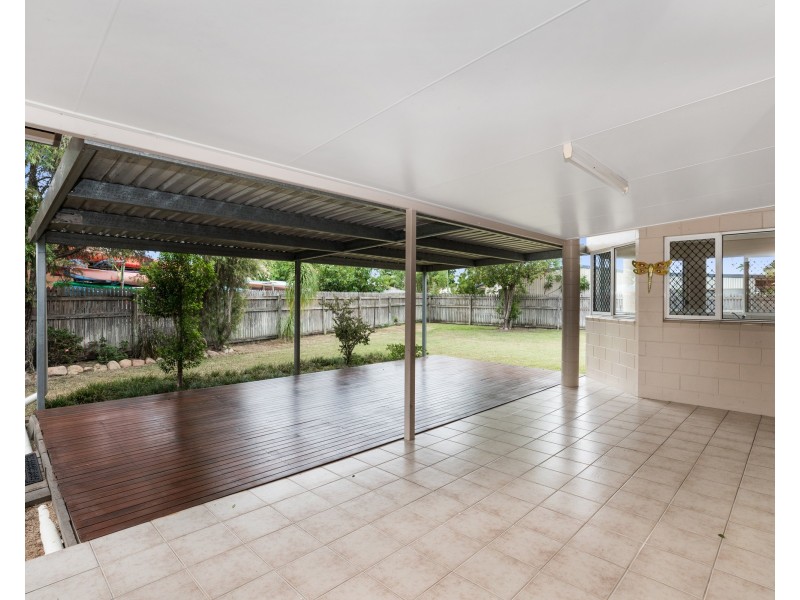 42 Chiquita Avenue, Rasmussen QLD 4815