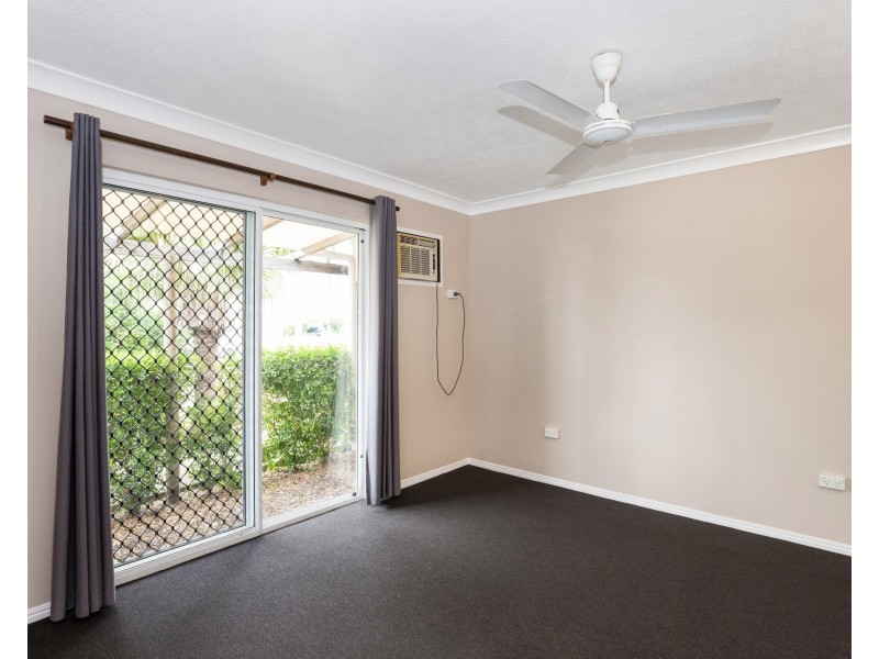 42 Chiquita Avenue, Rasmussen QLD 4815