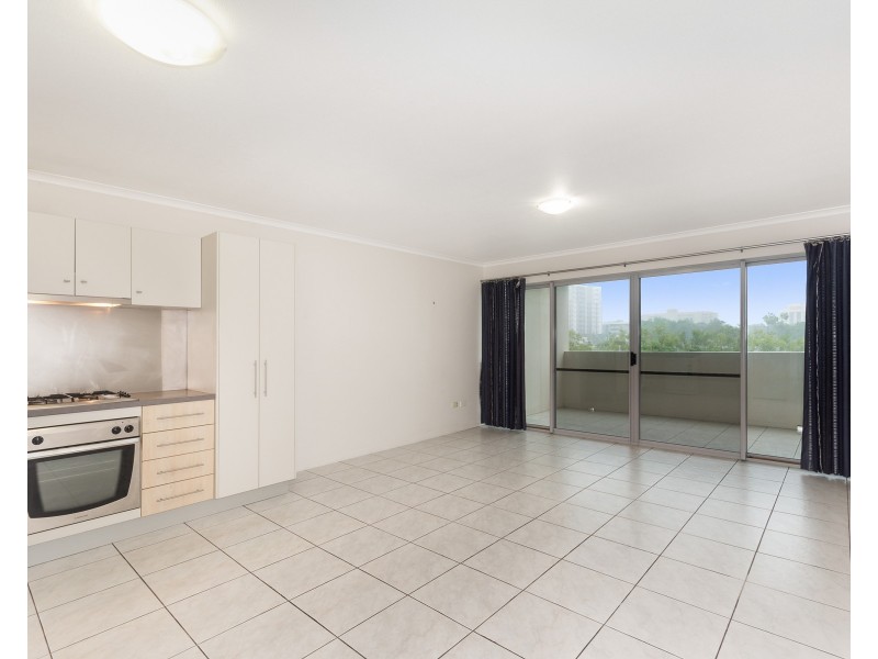 15/11-17 Stanley Street, Townsville City QLD 4810