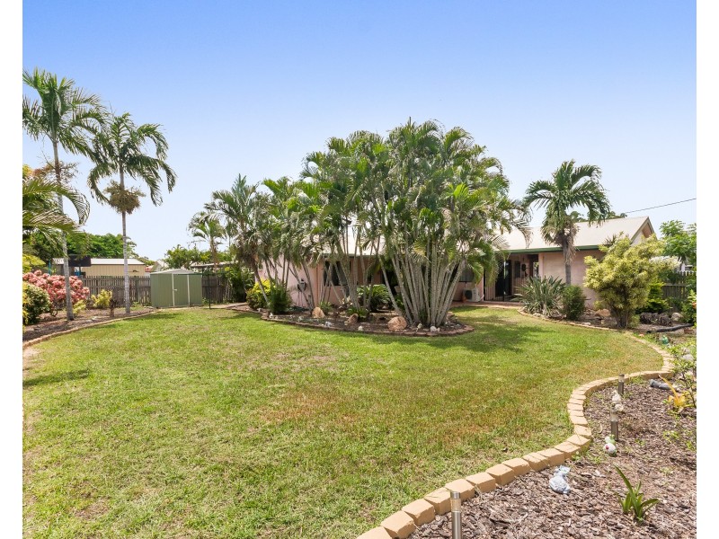 11 Pearl Court, Deeragun QLD 4818