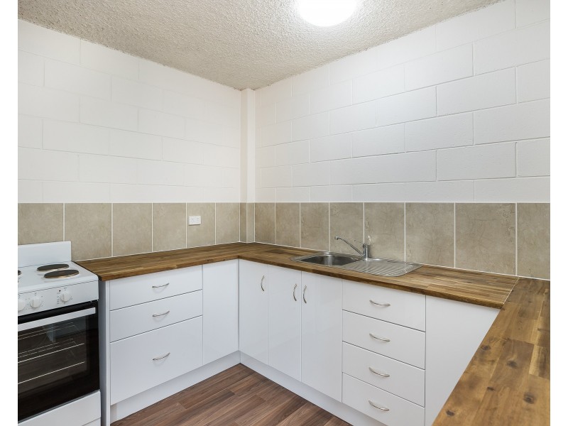 2/7 Narangi Street, Heatley QLD 4814