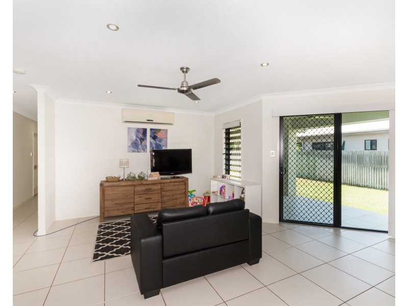 57 Daintree Drive, Bushland Beach QLD 4818