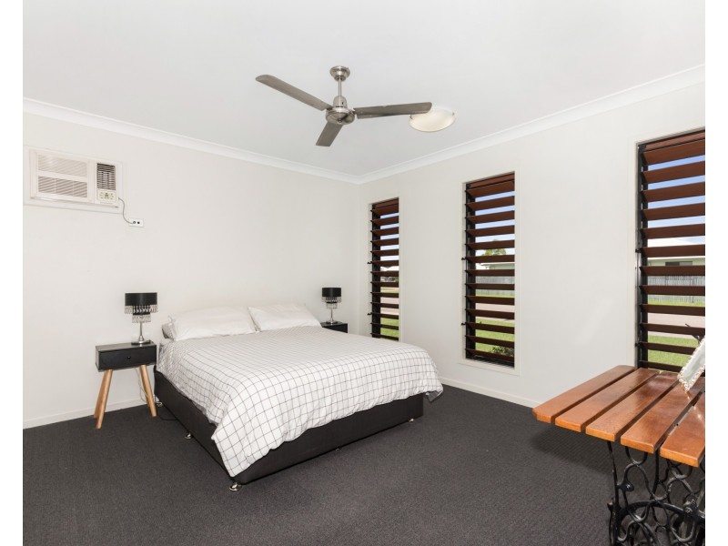 57 Daintree Drive, Bushland Beach QLD 4818