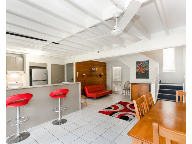 5 Constance Drive, Kelso QLD 4815