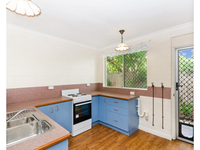 4/20 Carmody Street, Hermit Park QLD 4812